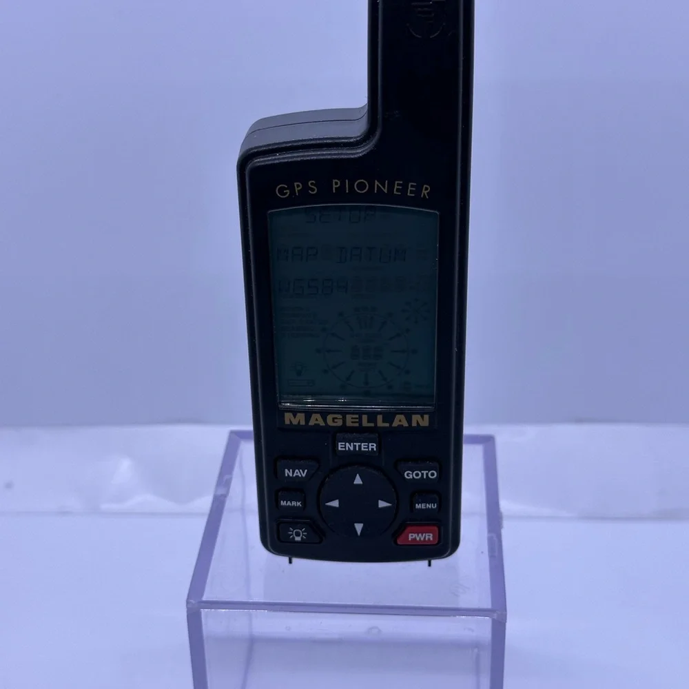 Magellan Outdoors Black GPS Pioneer works great